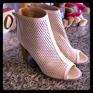 Cream Jenn Ardor Booties